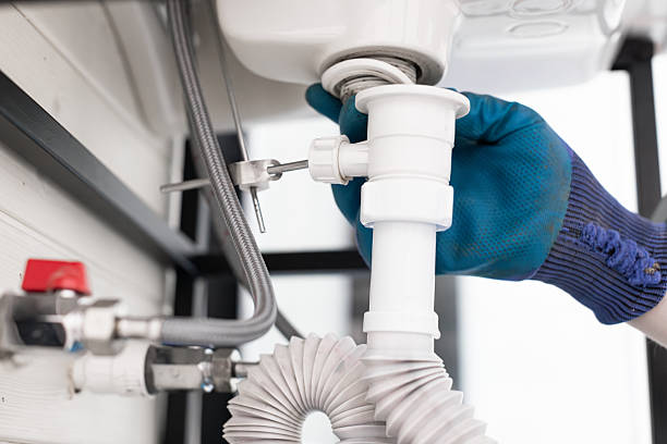 Reliable Emergency Plumber contractor in Weldon, IL by Masters Plumbing Service